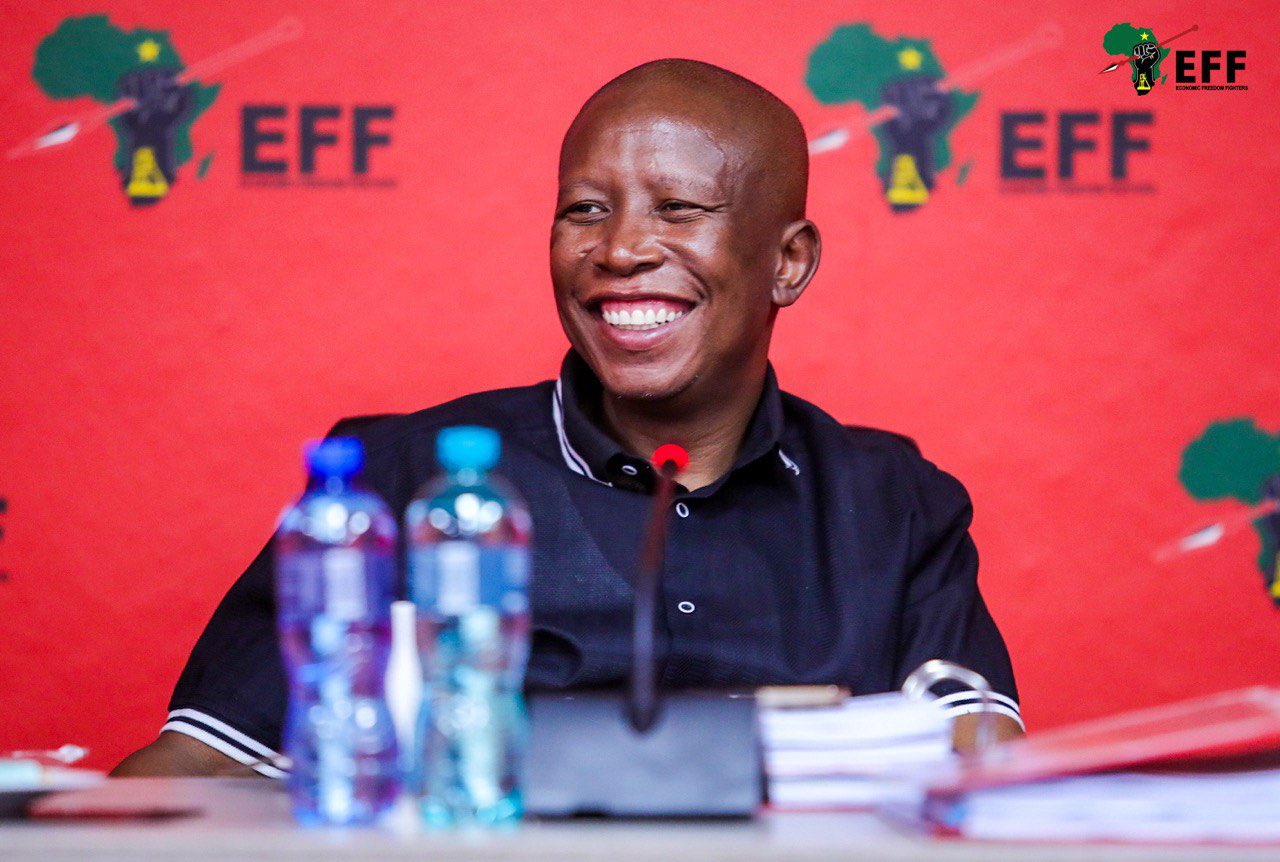 Netizens worried about Julius Malema's health after photo surfaces online |  Bona Magazine